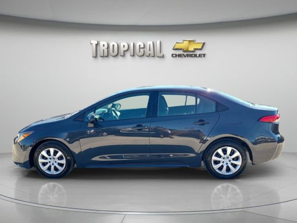 Used 2024 Toyota Corolla LE