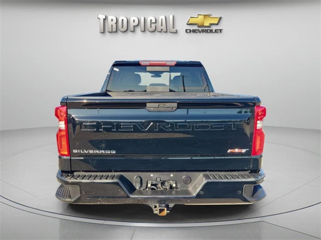 Used 2020 Chevrolet Silverado 1500 RST Truck