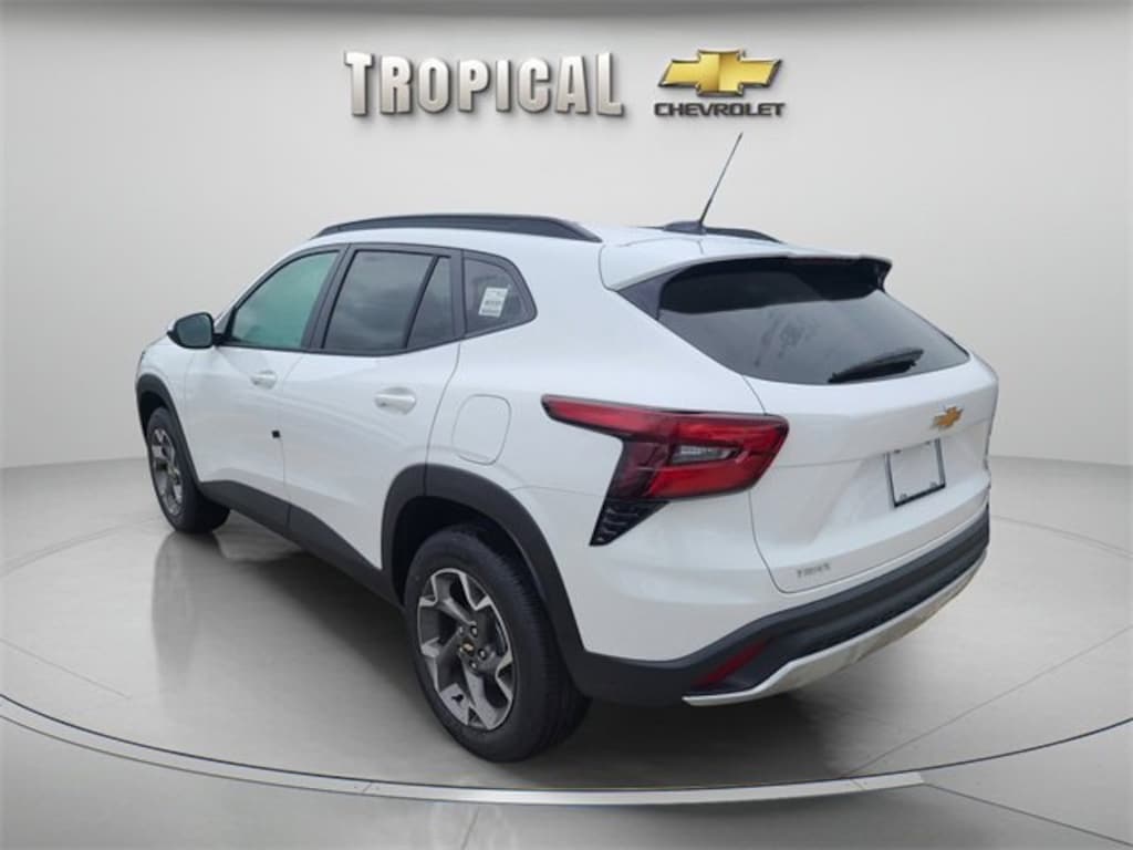 New 2026 Chevrolet Trax LT SUV