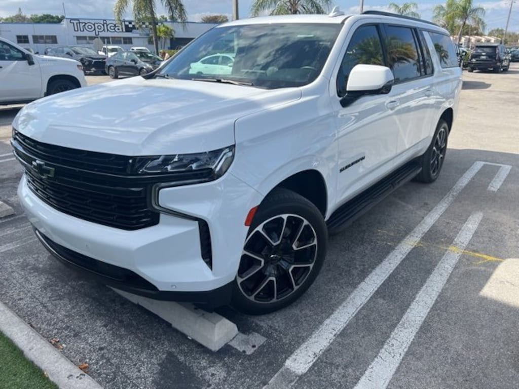 Used 2023 Chevrolet Suburban RST SUV