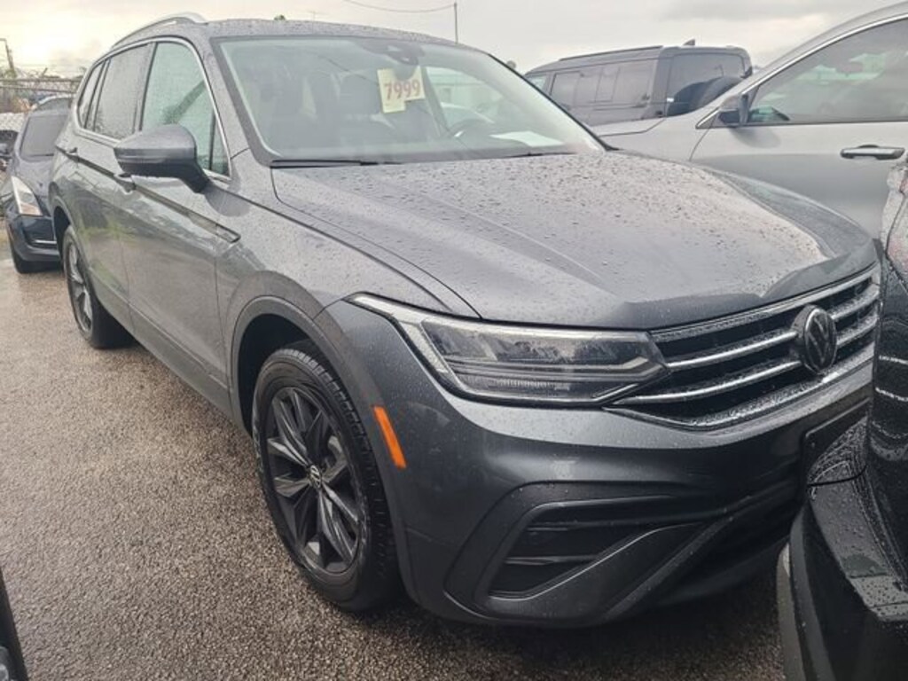 Used 2024 Volkswagen Tiguan SE