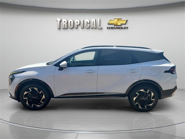 2023 Kia Sportage photo 2