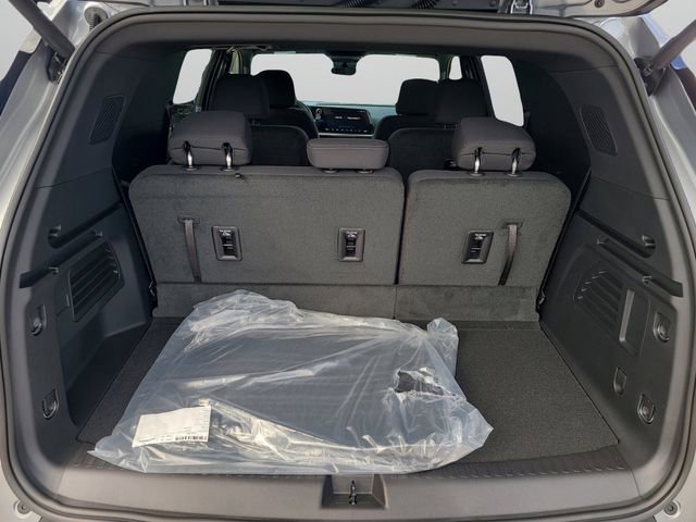 2026 Chevrolet Traverse LT - Photo 10