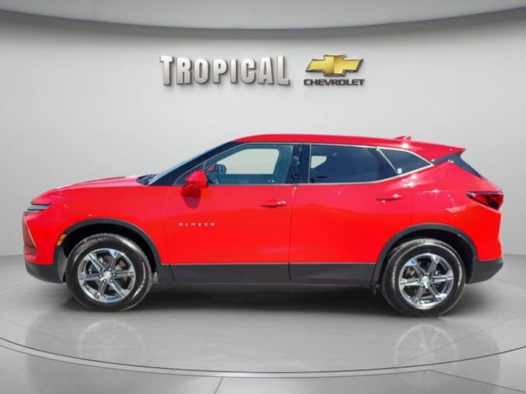 Used 2024 Chevrolet Blazer 2LT SUV