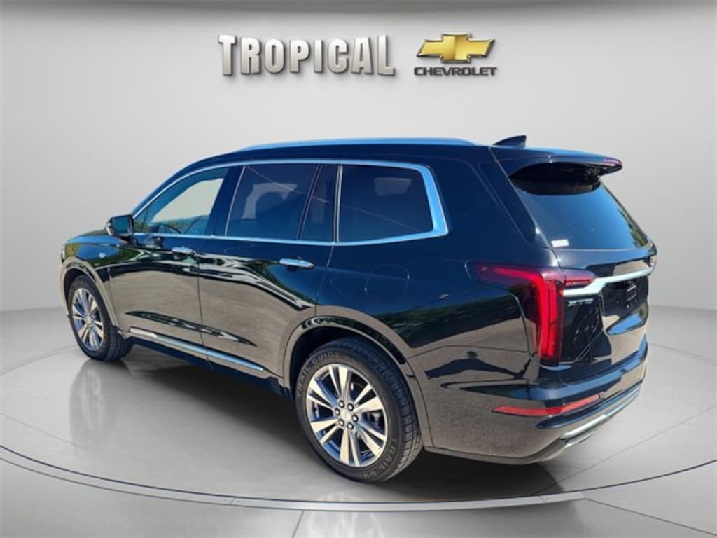 Used 2023 CADILLAC XT6 Premium Luxury SUV