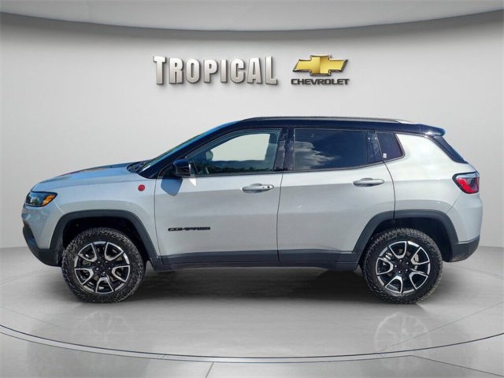 Used 2024 Jeep Cmpss Trlhwk