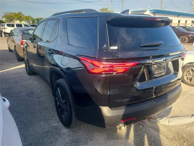 2023 Chevrolet Traverse RS photo 2