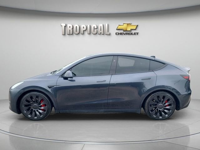 Used 2024 Tesla Model Y Performance with VIN 7SAYGDEF7RF031010 for sale in Miami Shores, FL
