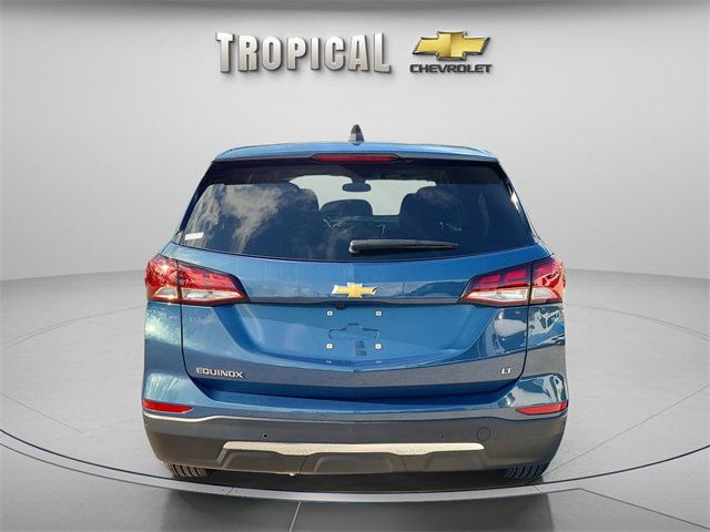 2024 Chevrolet Equinox LT photo 4
