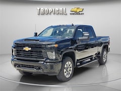 2025 Chevrolet Silverado 2500 HD Custom Truck