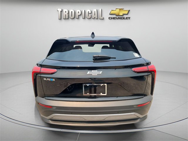 2025 Chevrolet Blazer EV photo 3
