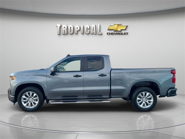 2021 Chevrolet Silverado 1500 Custom photo 4