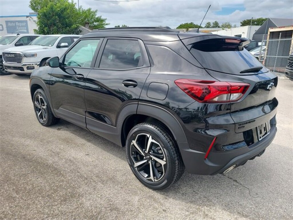 Used 2023 Chevrolet Trailblazer RS SUV
