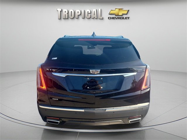 2021 Cadillac XT5 Sport photo 3
