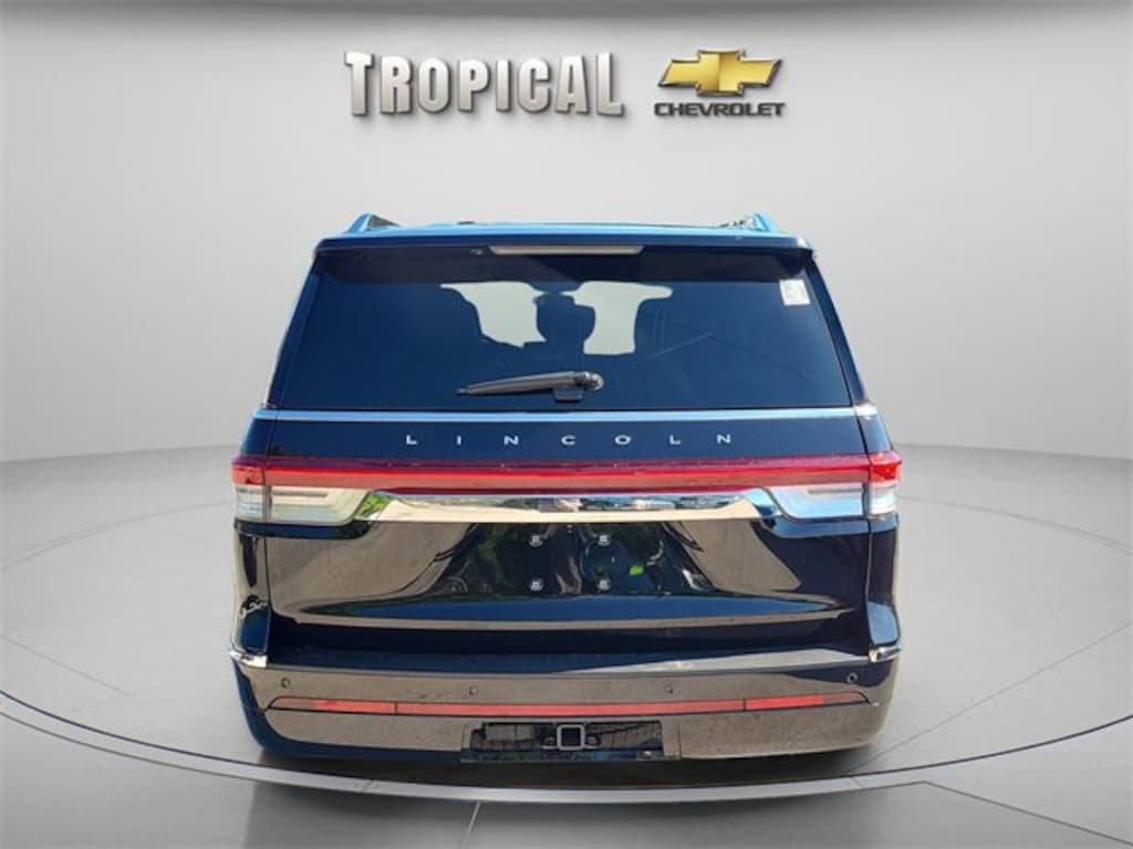 Used 2023 Lincoln Navigator Reserve