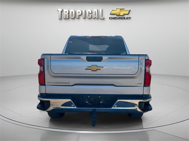 2022 Chevrolet Silverado 1500 LTZ photo 4
