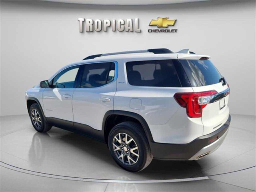 Used 2023 GMC Acadia SLT SUV