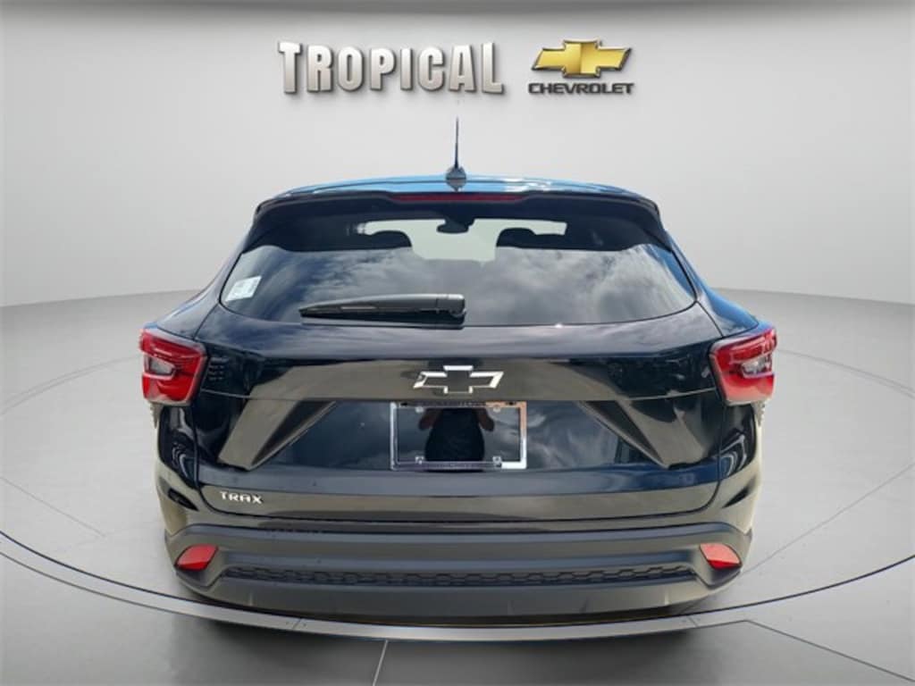 New 2026 Chevrolet Trax LS SUV