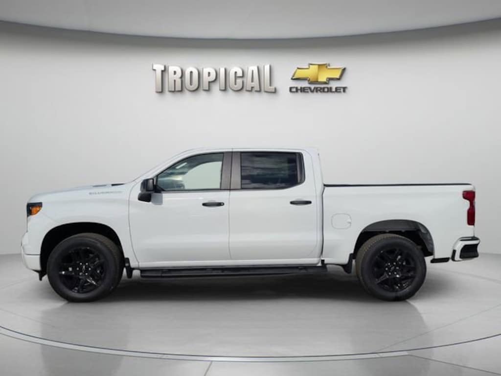 New 2026 Chevrolet Silverado 1500 Custom Truck