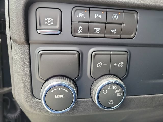 2026 Chevrolet Tahoe LS - Photo 24