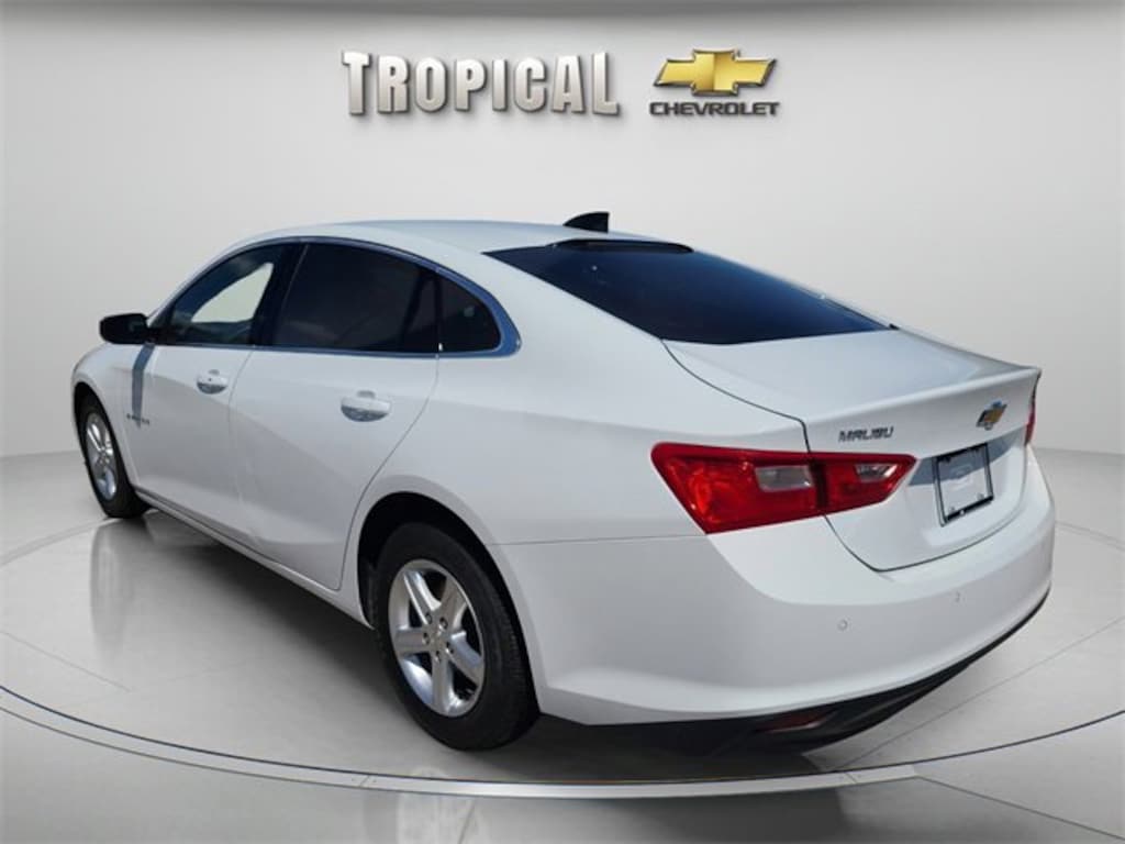 Used 2024 Chevrolet Malibu LS Car