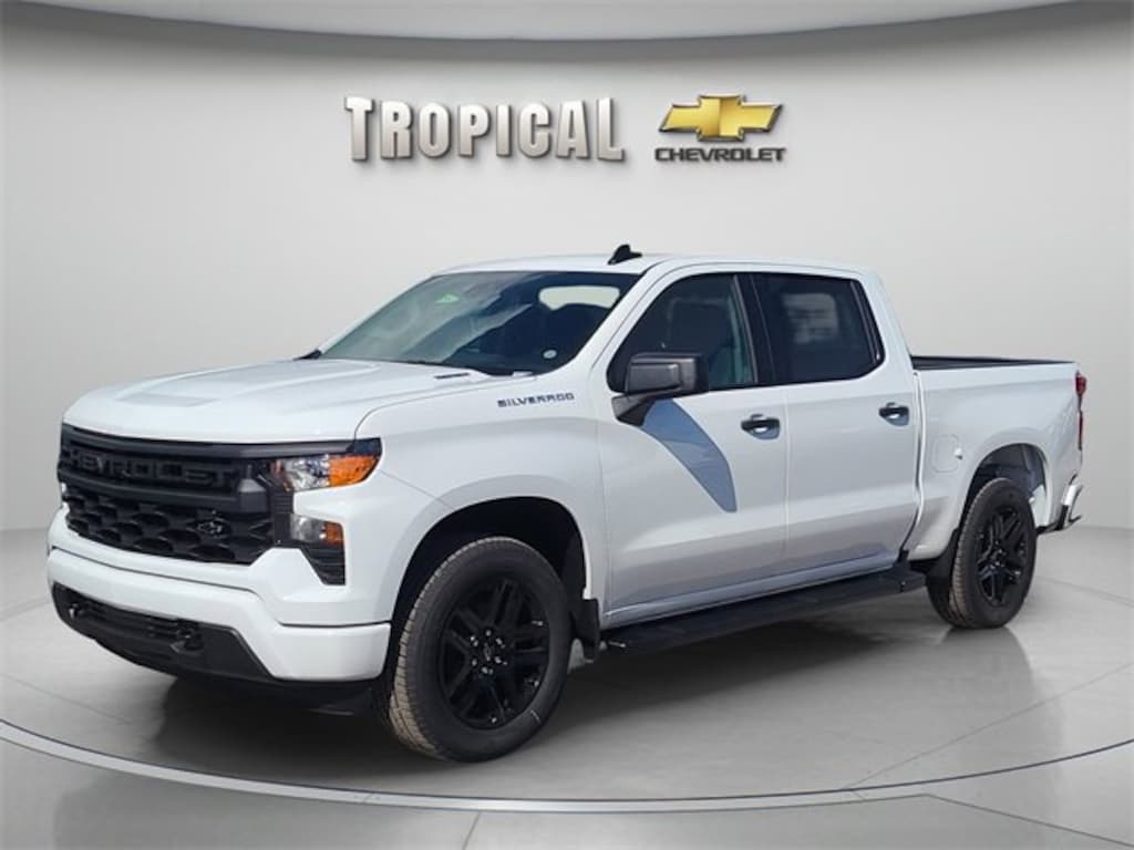 New 2026 Chevrolet Silverado 1500 Custom Truck