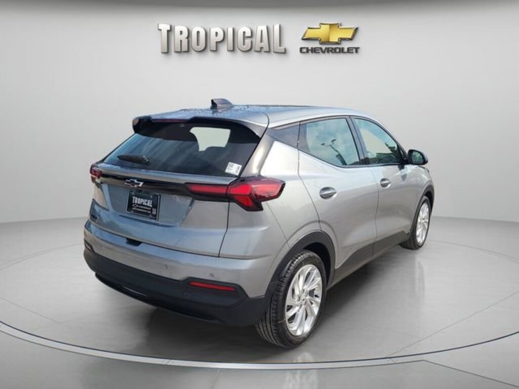 New 2027 Chevrolet Bolt LT SUV