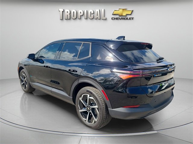 2026 Chevrolet Equinox EV 1LT photo 2