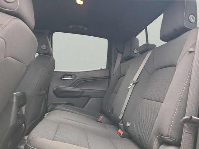 2026 Chevrolet Colorado LT - Photo 11