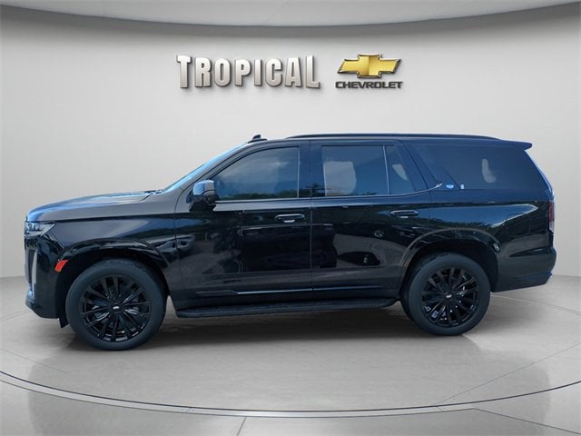 Used 2022 Cadillac Escalade Premium Luxury with VIN 1GYS4BKL2NR363137 for sale in Miami, FL