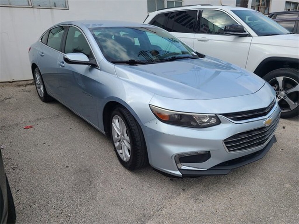 Used 2018 Chevrolet Malibu LT Car