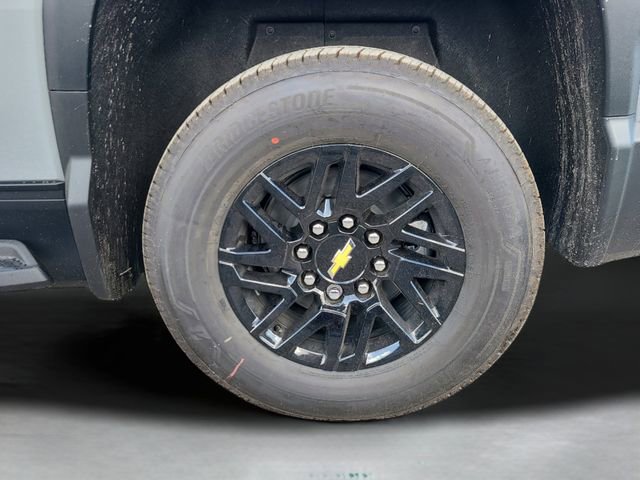 2026 Chevrolet Silverado EV LT - Photo 11