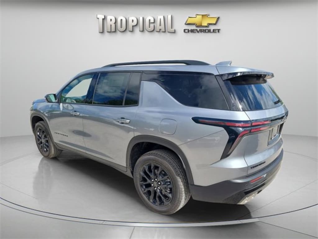 New 2026 Chevrolet Traverse LT SUV