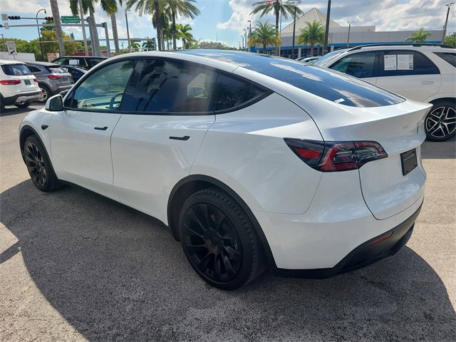 Used 2023 Tesla Model Y Long Range with VIN 7SAYGDEE2PA167997 for sale in Kansas City