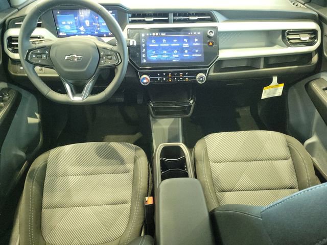 2027 Chevrolet Bolt LT - Photo 11