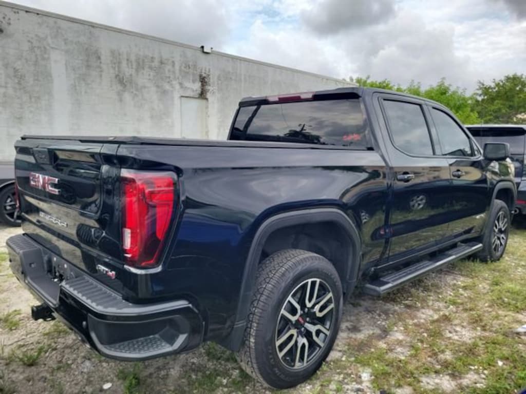 Used 2022 GMC Sierra 1500 Limited AT4 Truck