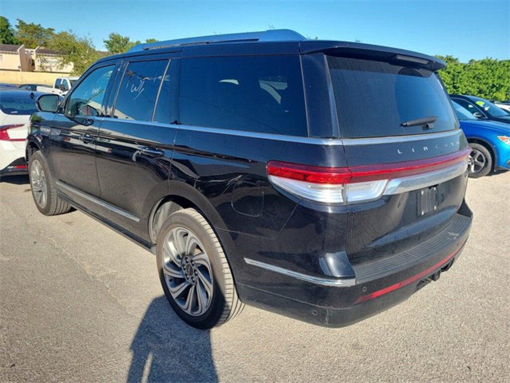 Used 2023 Lincoln Navigator Reserve