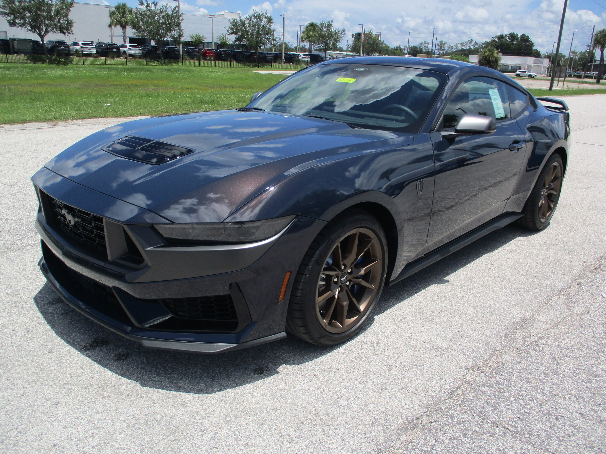 2025 Ford Mustang Dark Horse Premium photo 3