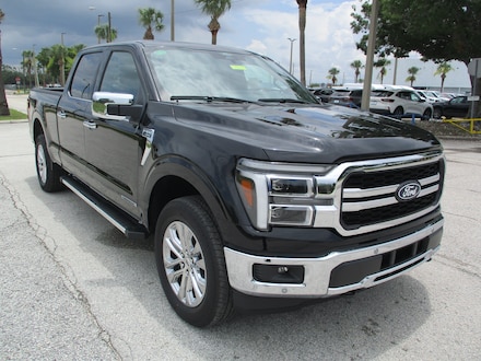 2025 Ford F-150 Lariat Crew Cab