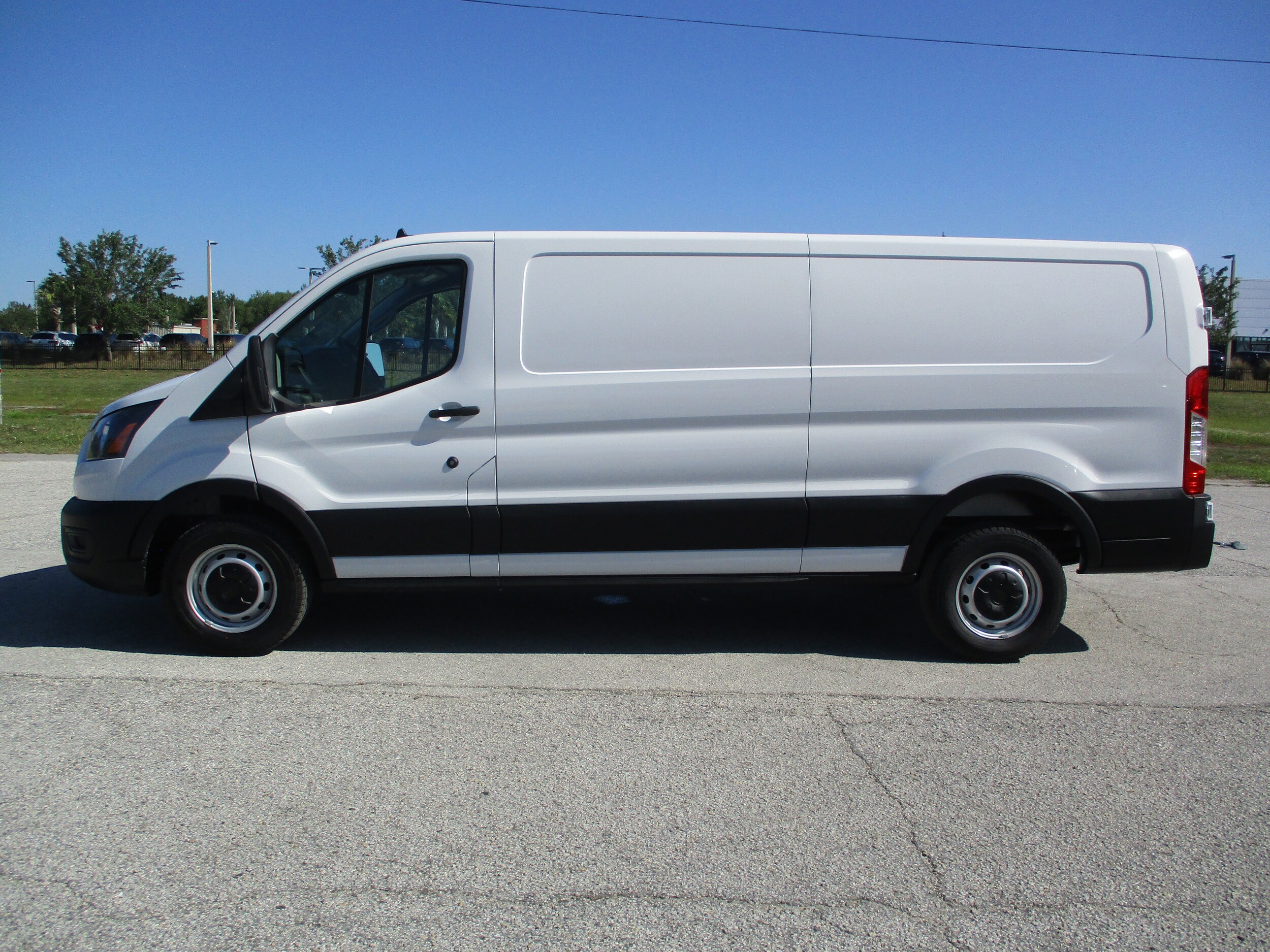 2025 Ford Transit Cargo Van photo 2