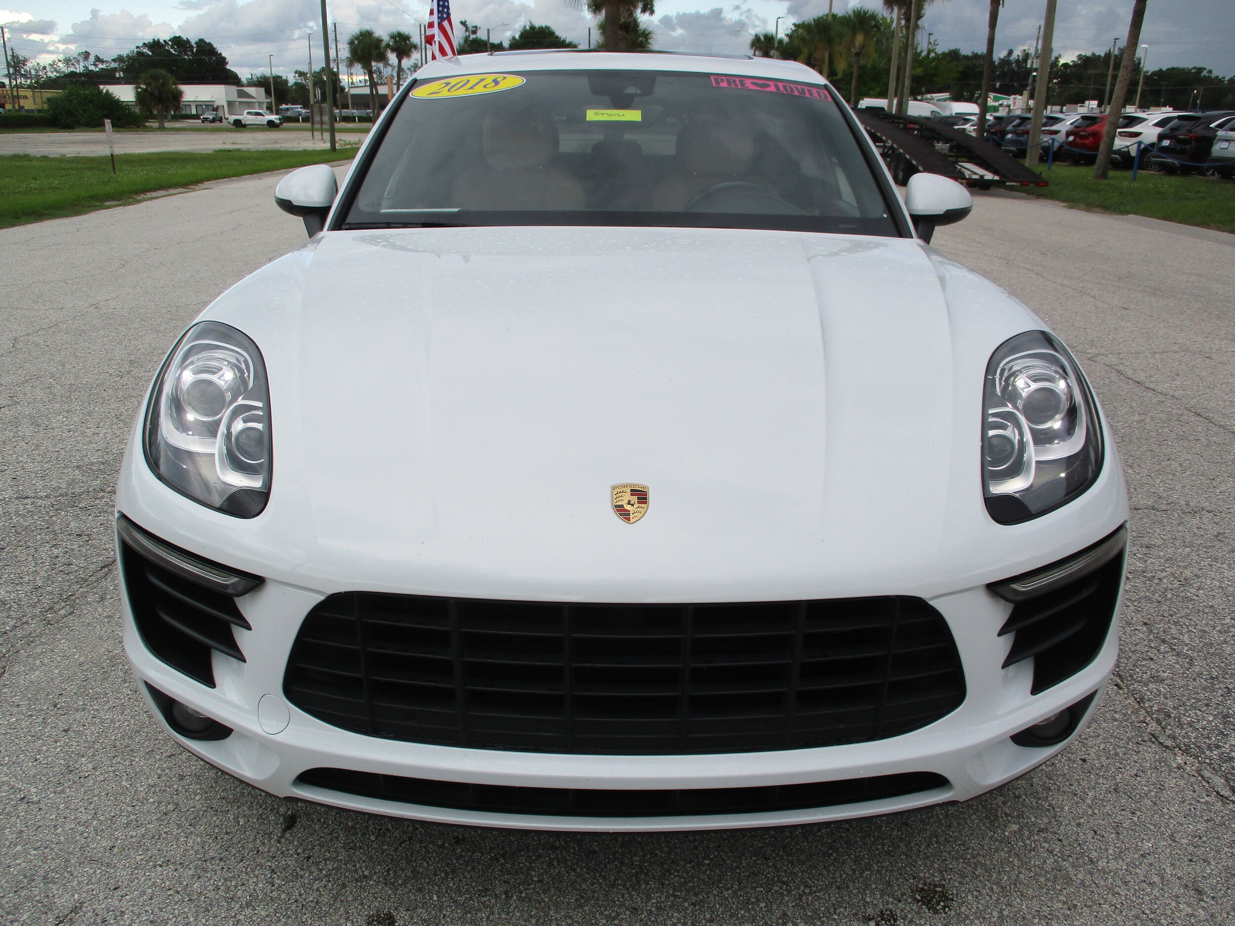 2018 Porsche Macan S photo 2