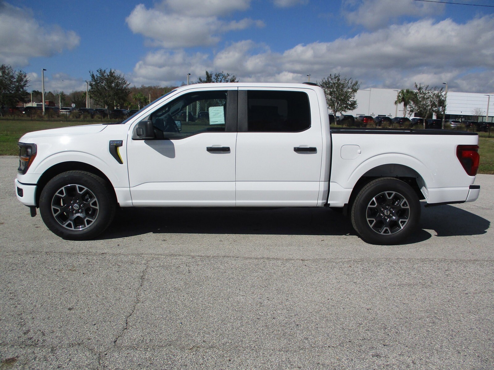 2025 Ford F-150 STX photo 4