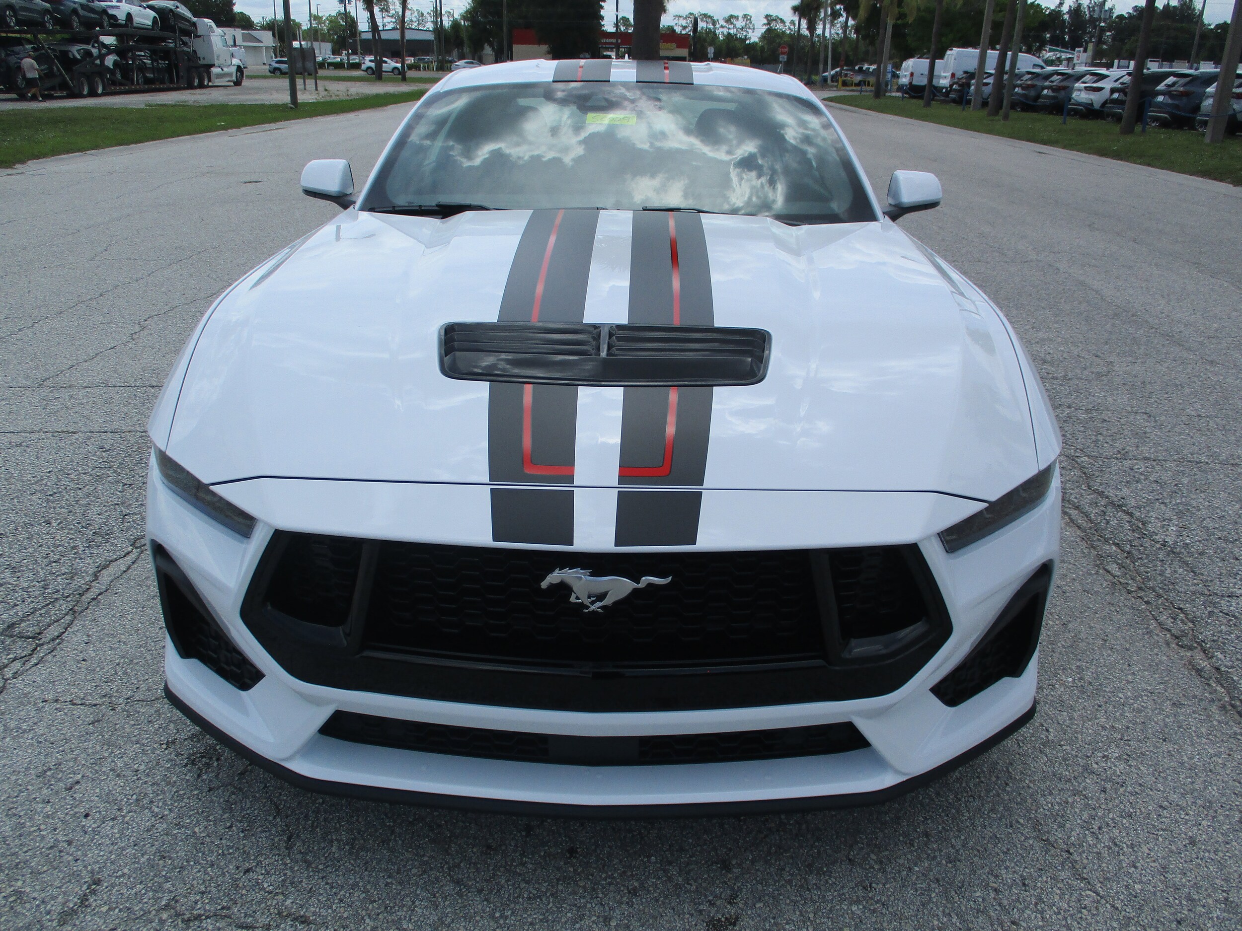 2025 Ford Mustang GT photo 2