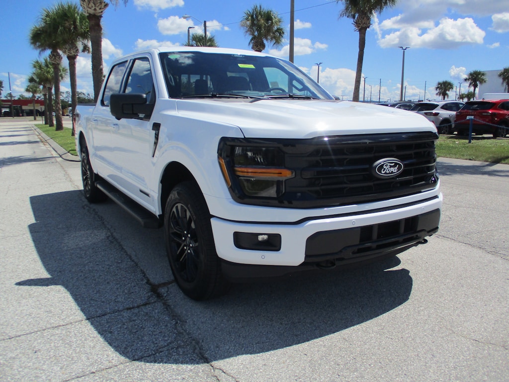 New 2025 Ford F-150 XLT TRUCK