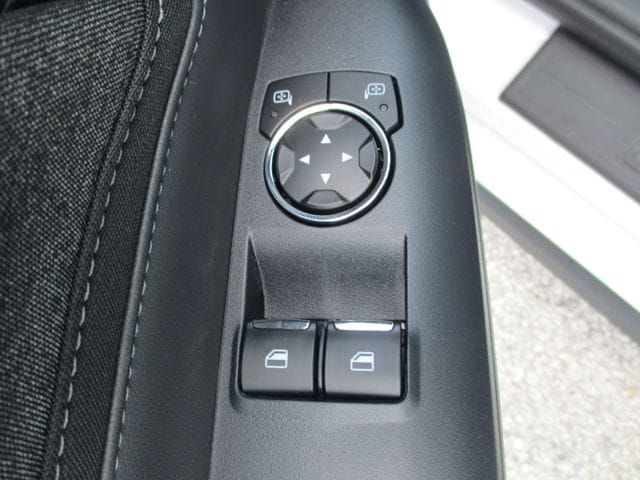 2025 Ford Mustang GT Fastback - Photo 10