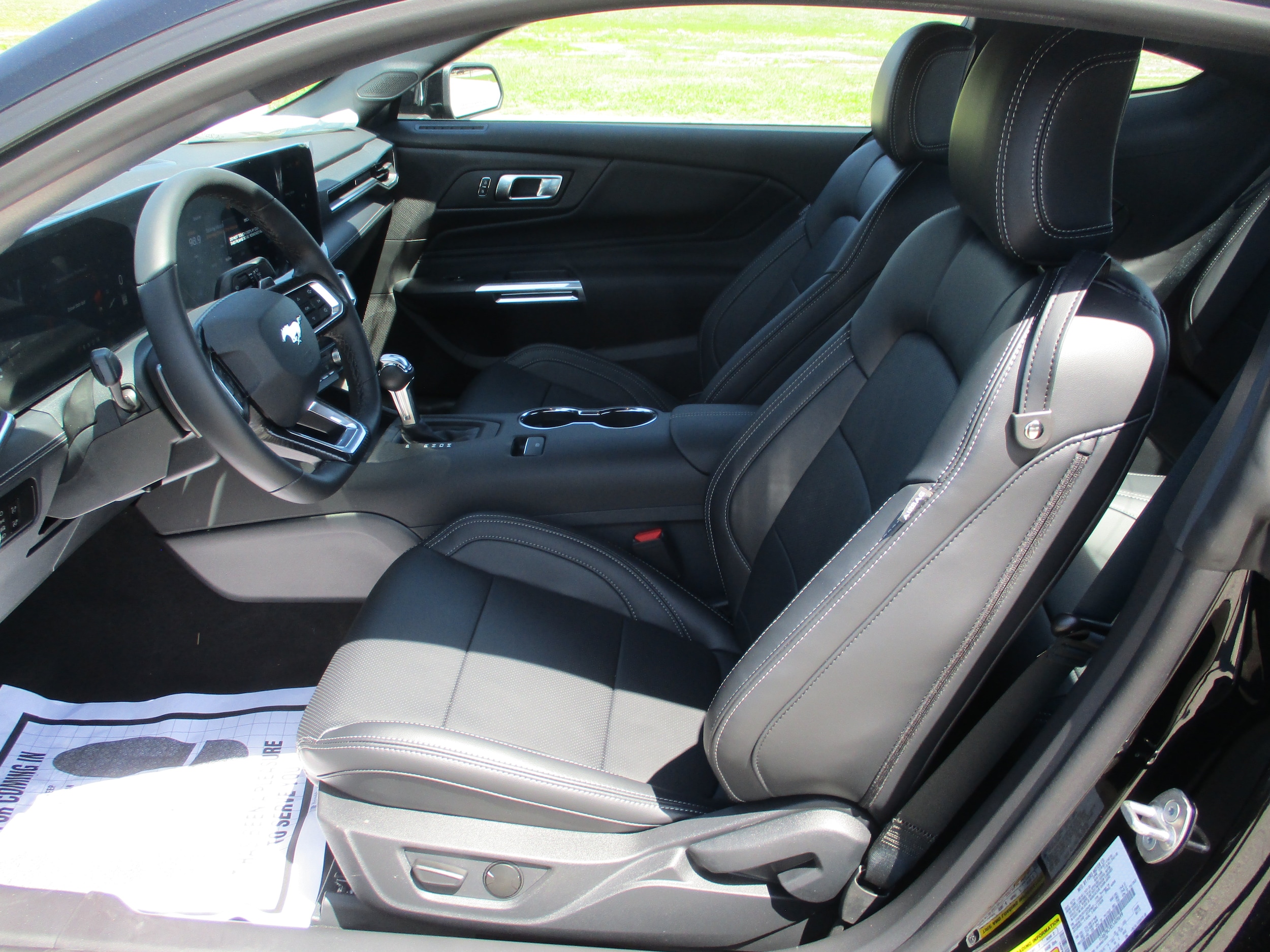 2025 Ford Mustang GT Premium Fastback - Photo 18