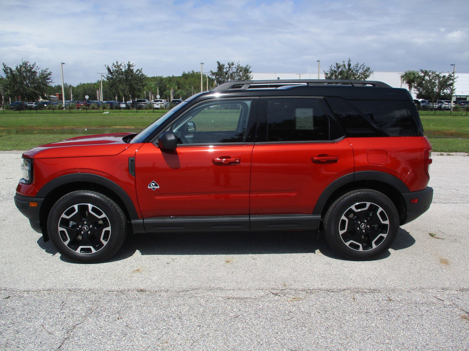 2024 Ford Bronco Sport Outer Banks photo 4