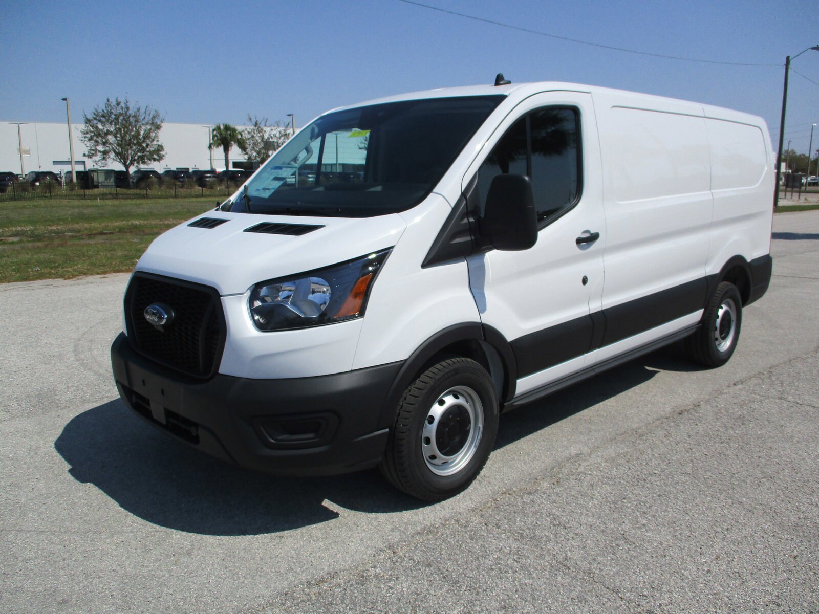 2025 Ford Transit Cargo Van photo 2