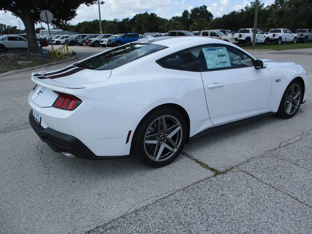 2025 Ford Mustang GT Fastback - Photo 7