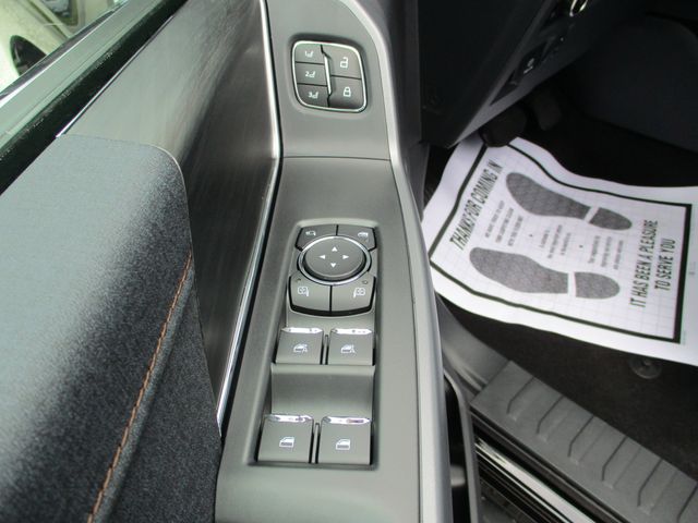 2025 Ford F-150 Lariat - Photo 10